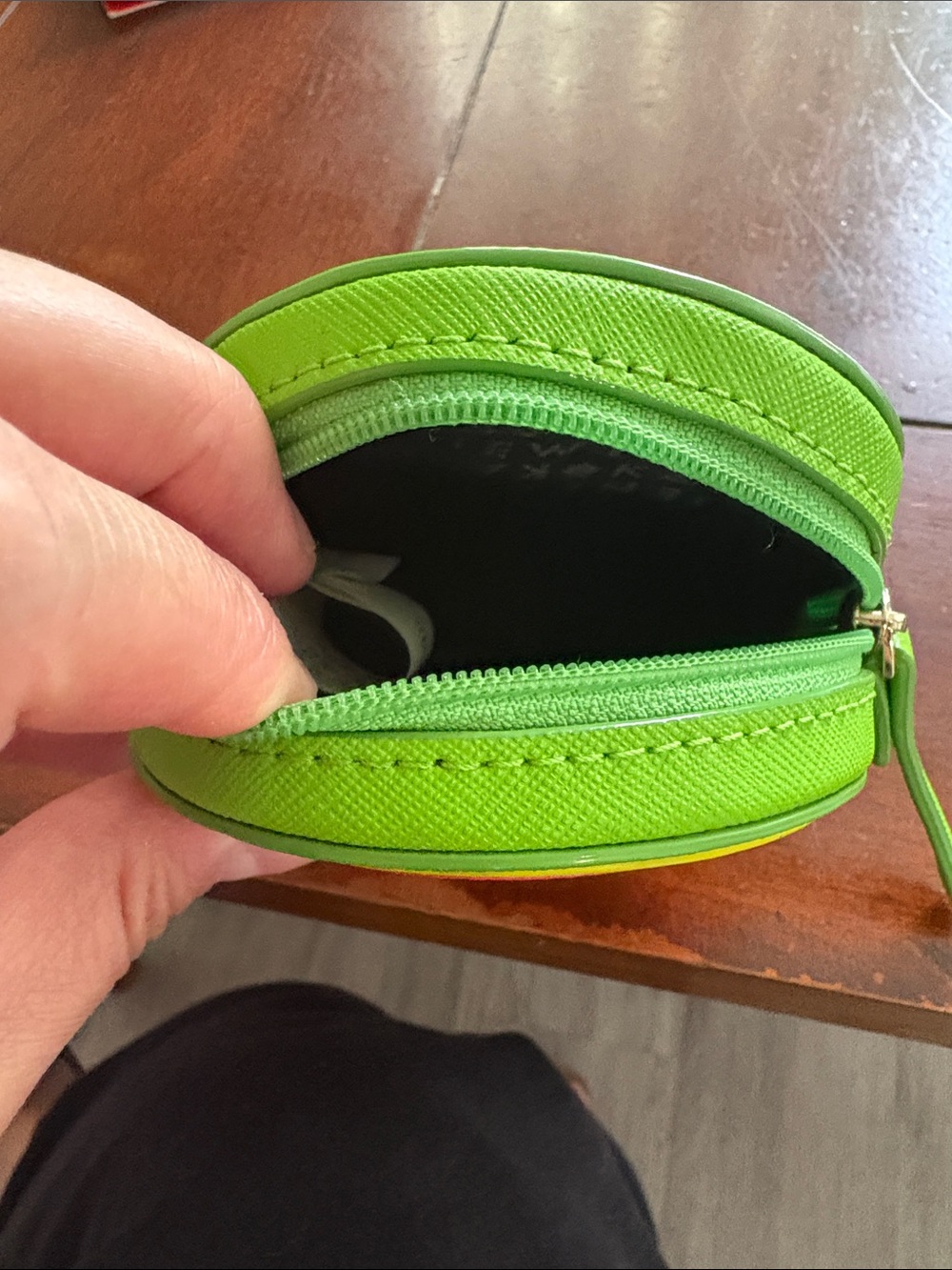 Kate Spade NWOT novelty Watermelon zippy Coin Purse w black jewels for seeds. - Picture 5 of 6